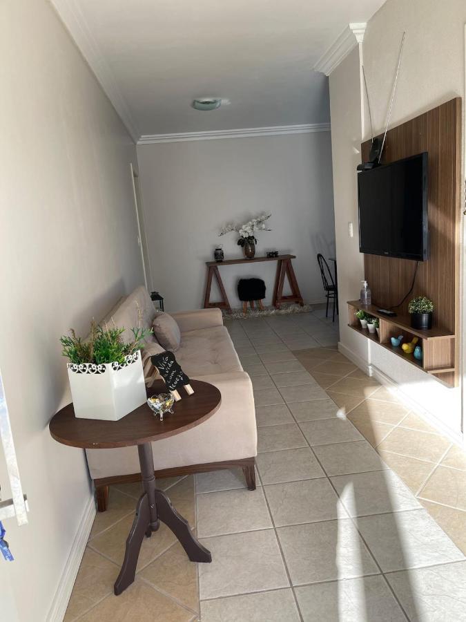 Casa Em Bairro Nobre, Bem Localizada, Com Suite. Бенту-Гонсалвис Экстерьер фото
